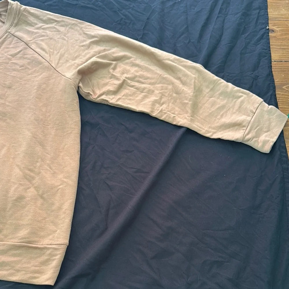 Workshop Republic Clothing Tan V-Neck Top women’s xl - Picture 4 of 14